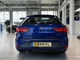SEAT Leon (2017) thumbnail 4