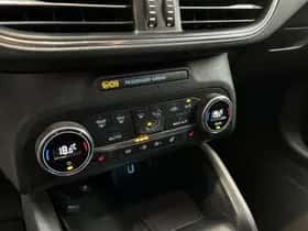 Ford Focus thumbnail 16