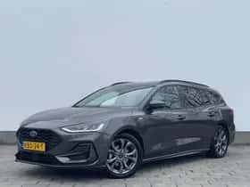 Ford Focus (2023) thumbnail 4