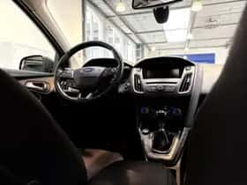 Ford Focus (2016) thumbnail 13
