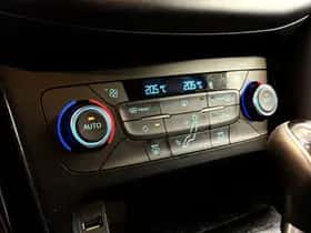 Ford Focus (2016) thumbnail 20