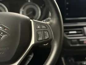 Suzuki S-Cross thumbnail 12