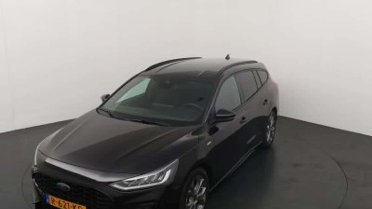 Ford Focus (2023) — foto 1