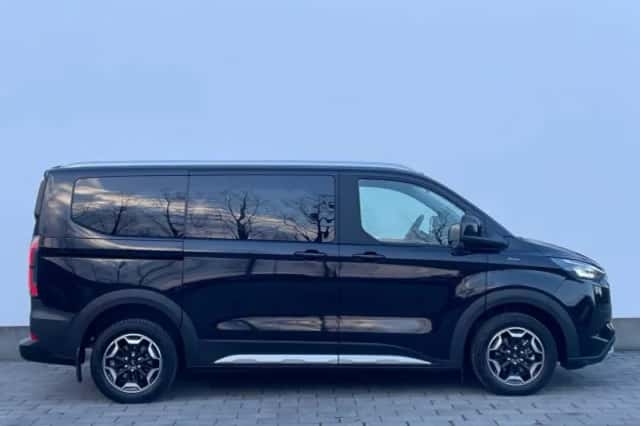 Ford Tourneo Custom (2025) thumbnail 6