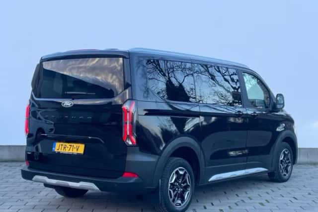 Ford Tourneo Custom (2025) thumbnail 5