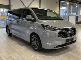 Ford Tourneo Custom thumbnail 2
