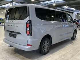 Ford Tourneo Custom (2025) thumbnail 3