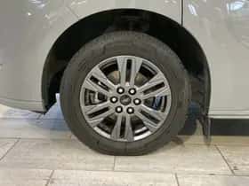 Ford Tourneo Custom thumbnail 36