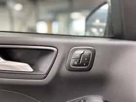 Ford Kuga thumbnail 24