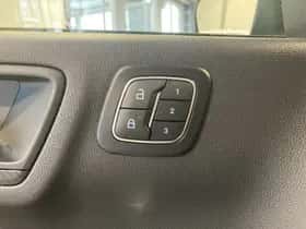 Ford Kuga (2025) thumbnail 22