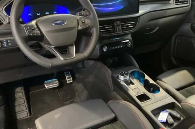 Ford Kuga (2025) thumbnail 5