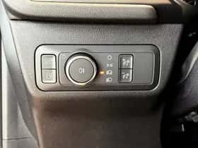 Ford Kuga (2025) thumbnail 26