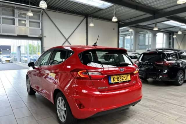 Ford Fiesta (2021) thumbnail 2