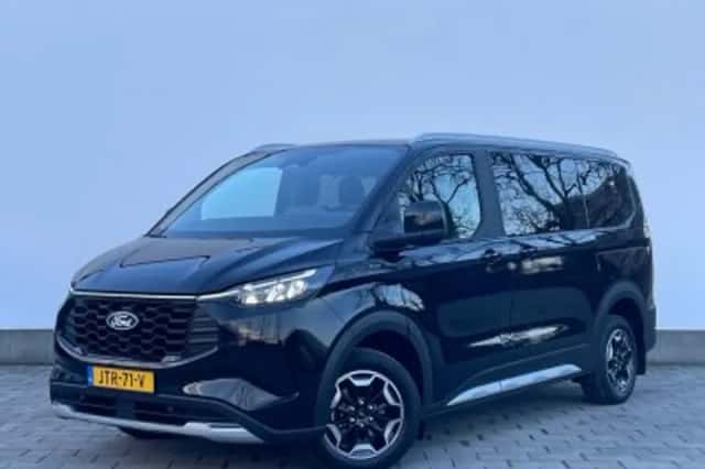 Ford Tourneo Custom (2025) thumbnail 1