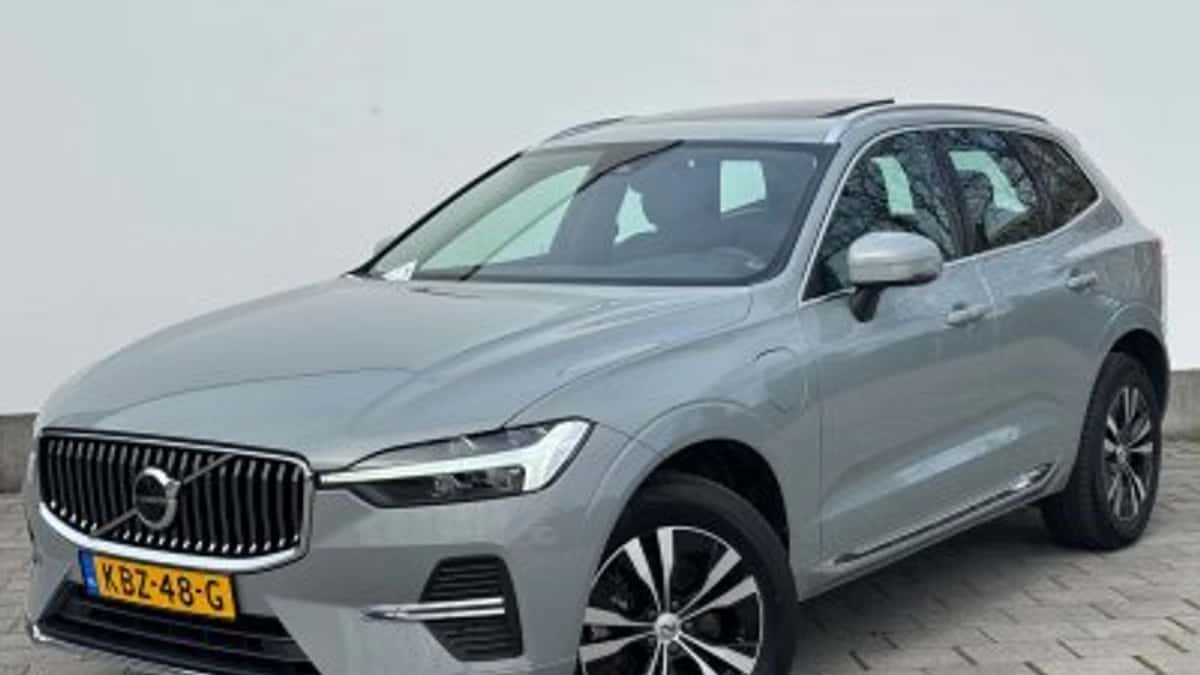 Volvo XC60 (2023) — foto 1