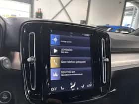 Volvo XC40 (2023) thumbnail 15