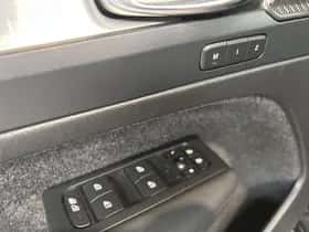 Volvo XC40 (2023) thumbnail 20