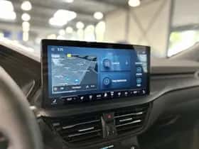 Ford Kuga (2025) thumbnail 10