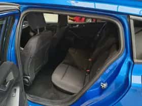Ford Focus thumbnail 9