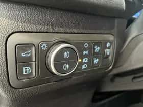 Ford Kuga thumbnail 24