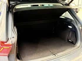 Volkswagen Tiguan (2023) thumbnail 26