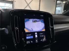 Volvo XC40 (2022) thumbnail 14