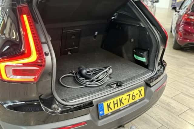 Volvo XC40 (2022) thumbnail 5