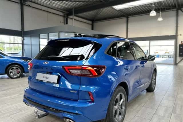 Ford Kuga (2025) thumbnail 4