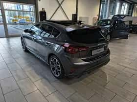 Ford Focus (2025) thumbnail 4