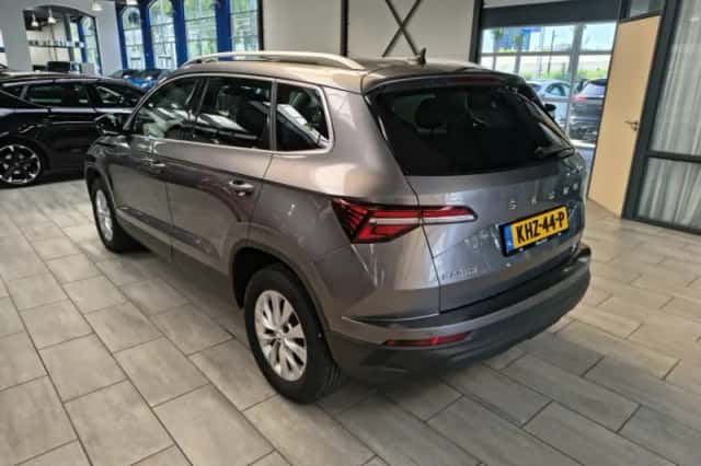 Škoda Karoq (2023) thumbnail 6