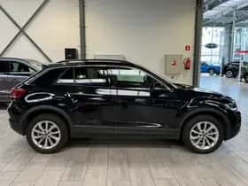 Volkswagen T-Roc (2025) thumbnail 6