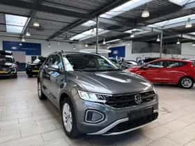 Volkswagen T-Roc (2025) thumbnail 3