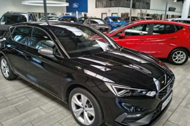 SEAT Leon (2025) thumbnail 2