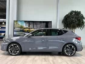 CUPRA Leon (2025) thumbnail 2
