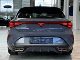 CUPRA Leon (2025) thumbnail 4