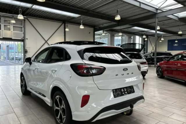 Ford Puma (2025) thumbnail 2