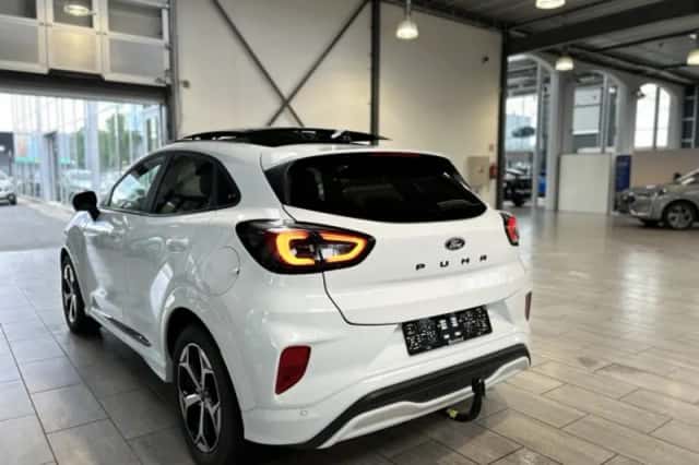 Ford Puma (2025) thumbnail 2