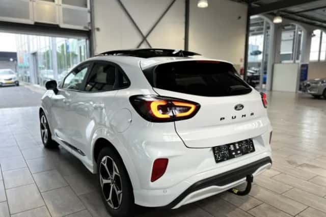Ford Puma (2025) thumbnail 2