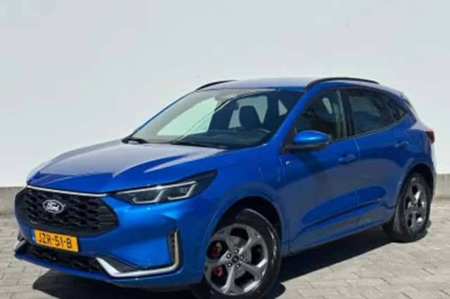 Ford Kuga (2025) thumbnail 1