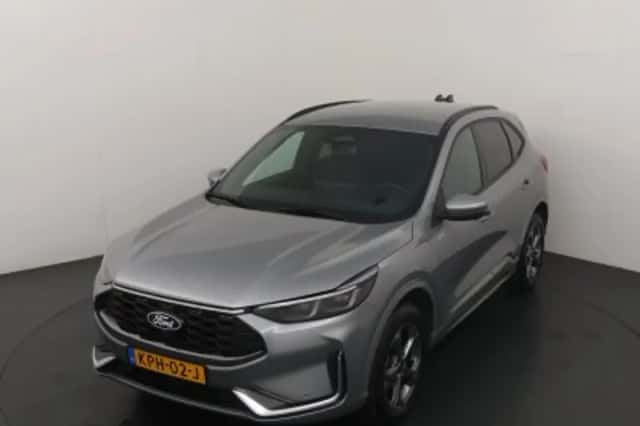 Ford Kuga (2025) thumbnail 4
