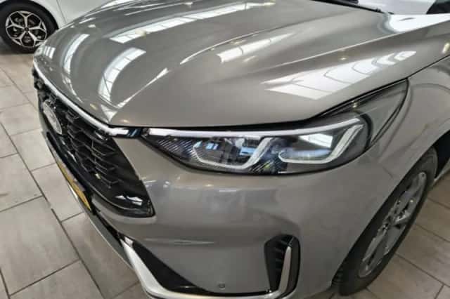 Ford Kuga (2025) thumbnail 3