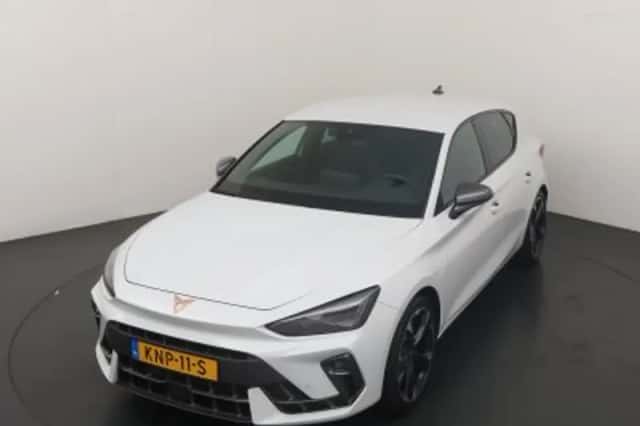 CUPRA Leon Sportstourer (2025) thumbnail 4