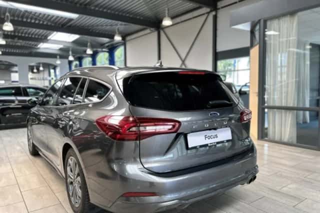 Ford Focus (2025) thumbnail 2