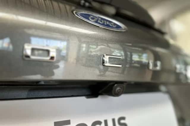 Ford Focus (2025) thumbnail 5
