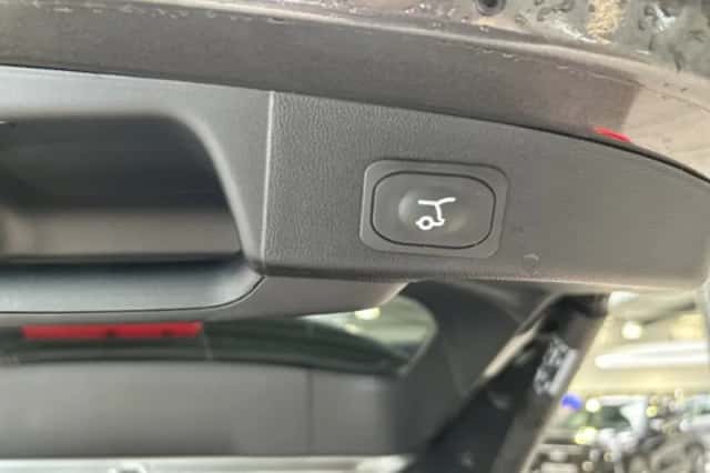 Ford Focus (2025) thumbnail 5