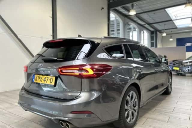 Ford Focus (2025) thumbnail 6
