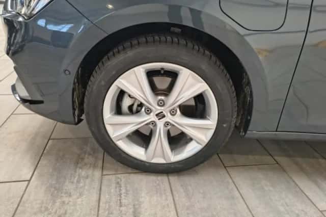 SEAT Leon (2025) thumbnail 6