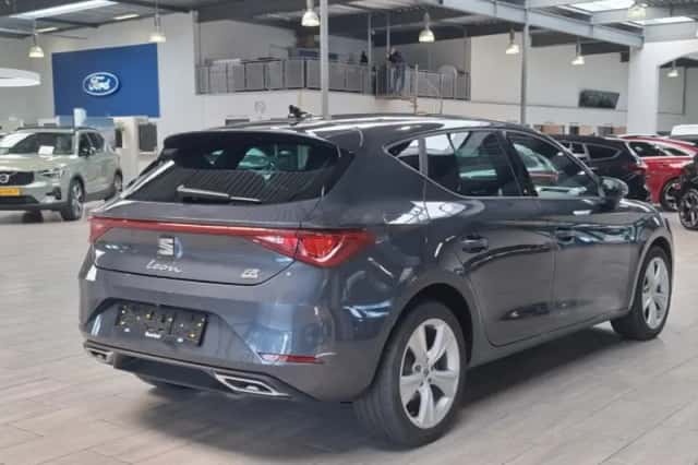 SEAT Leon (2025) thumbnail 5