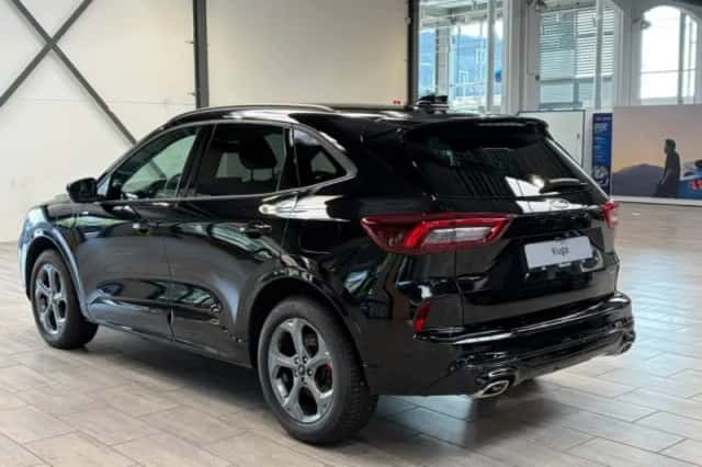 Ford Kuga (2025) thumbnail 3