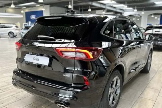 Ford Kuga (2025) thumbnail 4